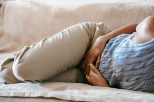 ultrassom no diagnostico e acompanhamento das doenças; utilizando temas como usg de abdome total esteatose hepática, calculo renal, apendicite, diverticulite, câncer e nódulos da tireoide, câncer nódulos e cisto de mama, ultrassom transvaginal leiomiomas cistos ovarianos, ultrassonografia próstata hipertrofia e bexiga de esforço.